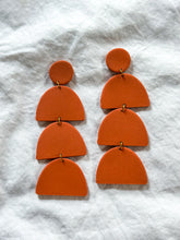 Load image into Gallery viewer, La Luna Stacker