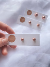 Load image into Gallery viewer, Rose Gold Shimmer
